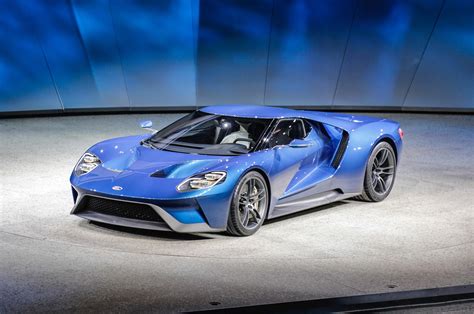 All New Ford Gt Supercar Debuts In Detroit