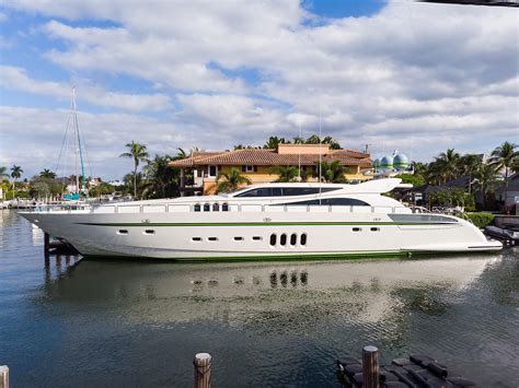 Fleet Of Mega Yachts Mega Yacht Rental Miami