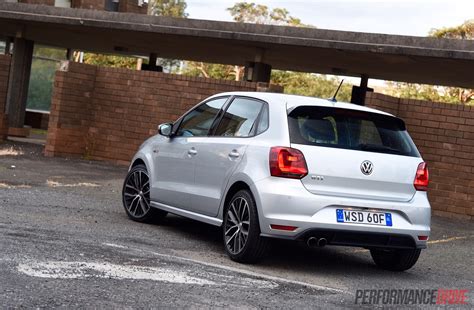 2015 Volkswagen Polo GTI review (video) – PerformanceDrive