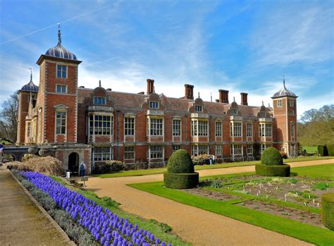 Blickling Hall England Jigsaw Puzzle In Castles Puzzles On