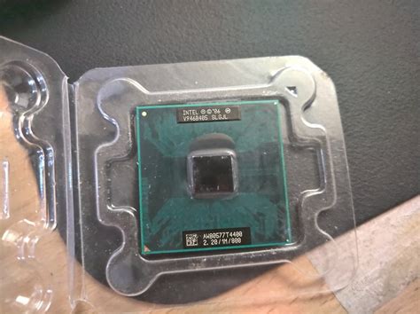 Intel Pentium T4400, 2.2GHz - Mělník | Bazoš.cz