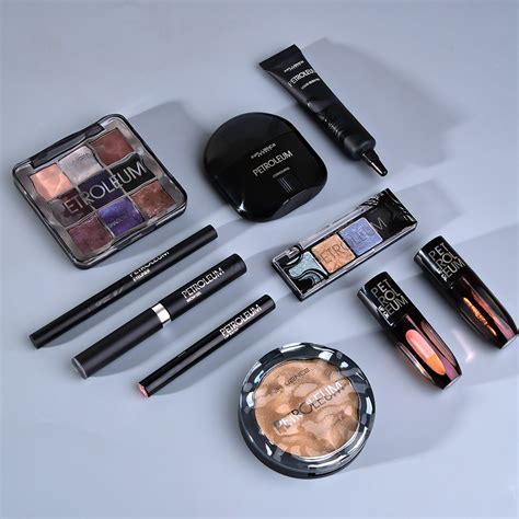 Хайлайтер для лица `INFLUENCE BEAUTY` PETROLEUM влажный тон 01 купить в ...