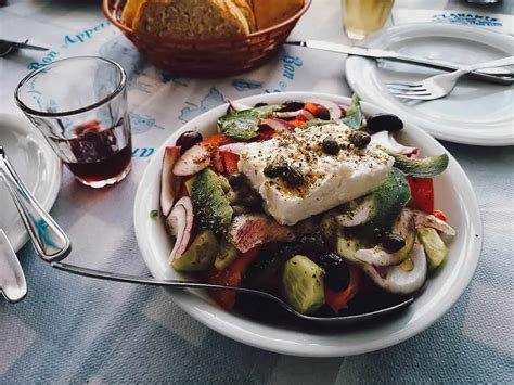 Greek Food 25 Must Try Dishes In Greece With Recipes