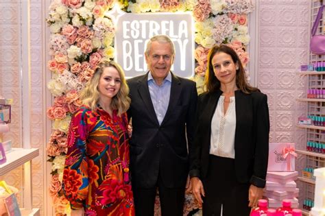 Salão de beleza infantil em Curitiba conheça o Estrela Beauty