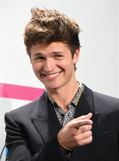 Pictured: Ansel Elgort | Best Pictures From the 2017 American Music ...