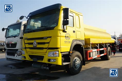 Sinotruck Howo 4x2 10 Wheels Oil Tank Truck Fuel Truck For Sale China Heavy Truck And Tanker Truck