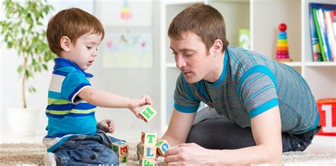 Je Stimule Mon Enfant Stimulation Du Langage Maison De La Famille