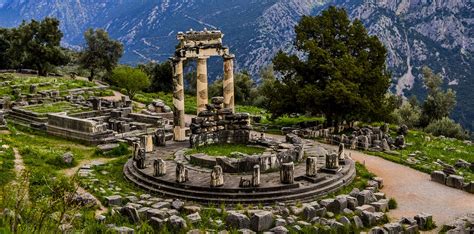 Delphi Greece | Kaningos Tours