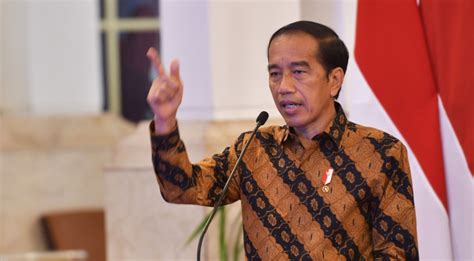 Reshuffle Menteri Cuma Atas Dasar Akomodir Politik Pengamat Kinerja