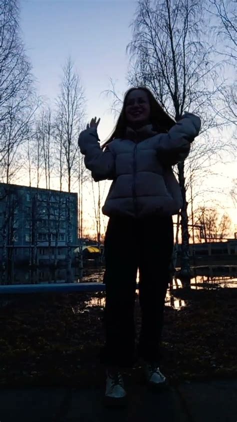 Задни фон... - YouTube