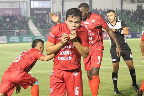 VIDEO El gol de Ramírez que le dio el triunfo a Malacateco en Antigua