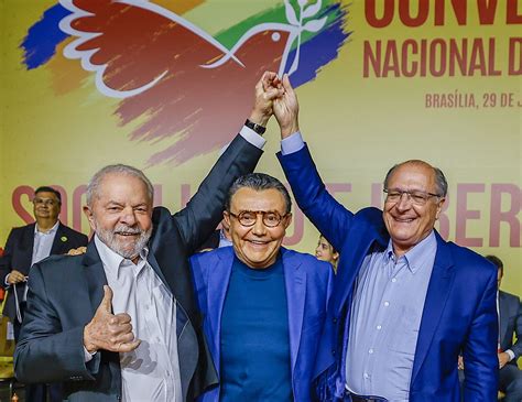 Alckmin é oficializado como vice na chapa de Lula CNN Brasil