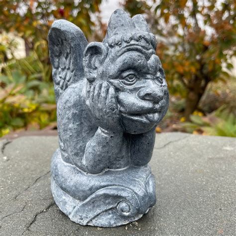 Notre Dame Gargoyle Garden Statue Concrete Outdoor Painted Cement Lawn