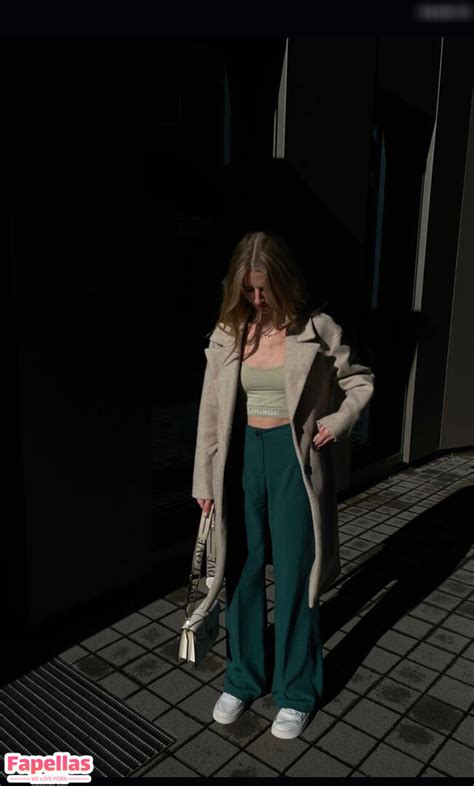 Marie Celine Mey Aka Marie Hopefully Girl Nude Leaks Fapellas