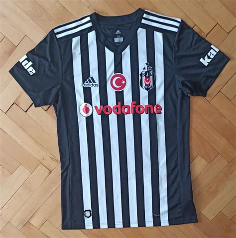 2017 2018 Sezonu Pepe Orijinal Beşiktaş Çubuklu Forma Adidas Beko