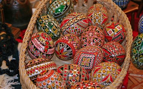 Великдень - святкові заставки на робочий стіл