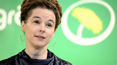 Amanda Lind är Miljöpartiets nya språkrör Klartext nyheter på ett