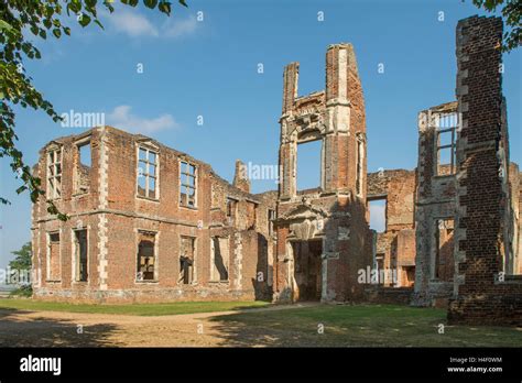 Houghton House Ruins, Ampthill, Bedfordshire, England Stock Photo - Alamy