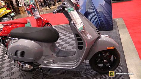 2020 Vespa GTS 300 Supertech Walkaround 2020 Toronto Motorcycle