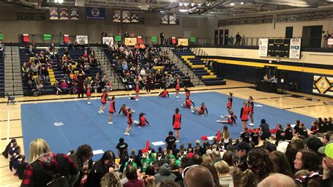 White Bear Lake Middle School Cheer 12 7 19 Youtube