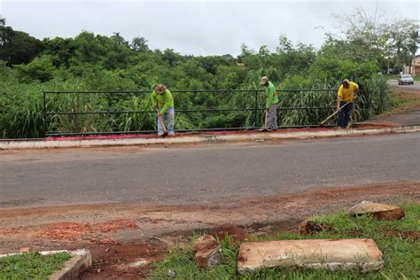 Prefeitura de Morrinhos dá continuidade nas obras do calçadão do Lago