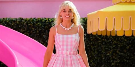 Así Se Hace El Vestido Icónico De Barbie Que Se Están Cosiendo Todas