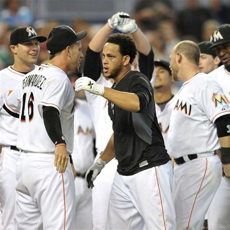 Henderson Lvarez A Os Del No Hitter Con Los Marlins De Miami