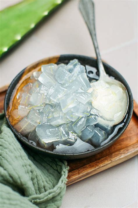 How To Make Aloe Vera Jelly Full Of Plants