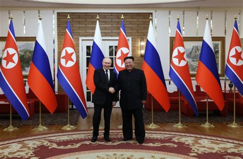 Acordo entre Rússia e Coreia do Norte prevê assistência mútua em caso