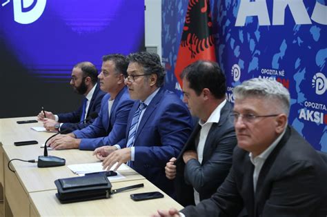 Kjo është vjeshta e zjarrit opozitar Flamur Noka nga Këshilli