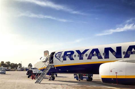 Ryanair Bus Barcelona Girona Airport