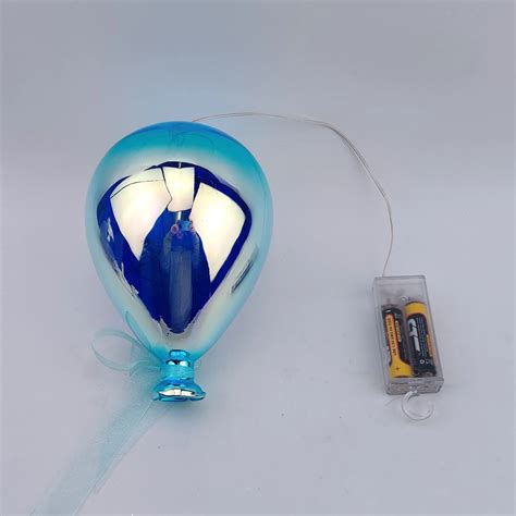 Glass balloons made with the traditional glass blowing technique