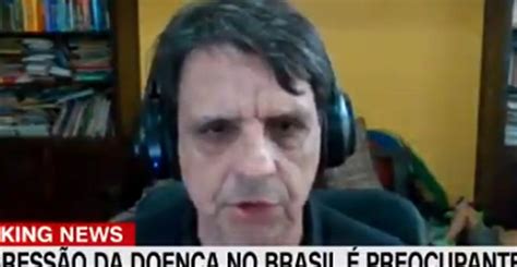 Menino Invade Entrevista Do Pai Na Cnn Brasil E Se Veste De Pikachu