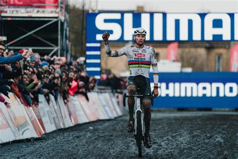 Cdm Cyclo Cross Hoogerheide Van Der Poel S Impose Domicile Velo