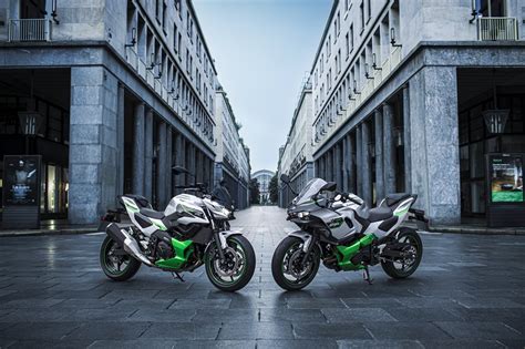 New 2024 Kawasaki Ninja 7 Hybrid ABS Sportbike Model Specs and Price - Cycle News