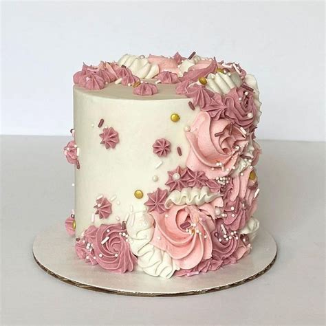 Pastelería Online Birthday cake for women simple Buttercream cake