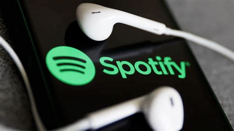 SPOTIFY LANZA LA FUNCIÓN DE DJ IMPULSADA POR AI FIESTA y BULLSHIT