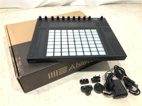 Ableton live push 2 Akai Professional MIDIコントローラー dtm daw フィンガードラム