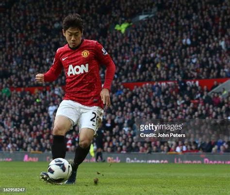 3319 Manchester United Shinji Kagawa Photos And High Res Pictures