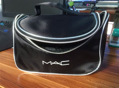 🌷💋 Косметичка с логотипом Mac наложенным платежом, без предоплаты 🔥 | 👛 ...