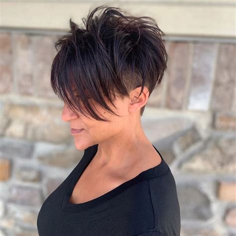 Undercut Hairstyle Women 2022