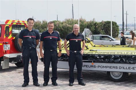 Un Aéroglisseur Pour Les Pompiers Du Pays De Saint Malo