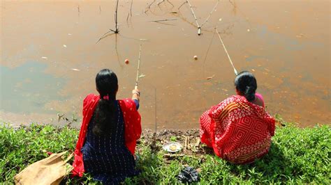 Fishing Video The Lady Hook Fishing In Our Village Pond Hook