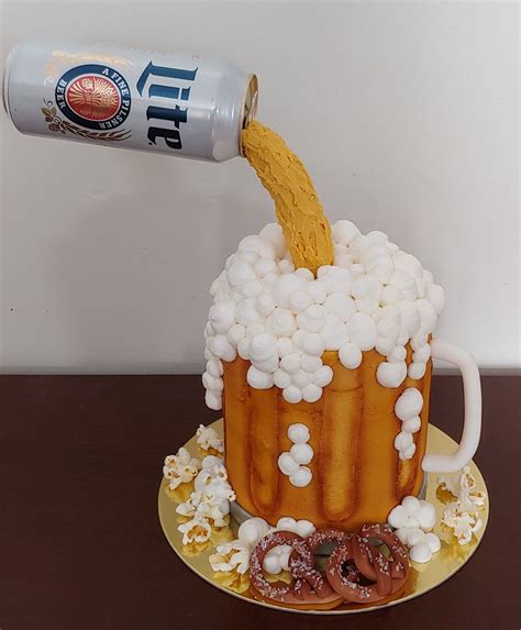 Gravity Defy Miller Lite Beer Mug Cake By Cakesbydoublemint2 Beer Can Cakes Beer Mug Cake