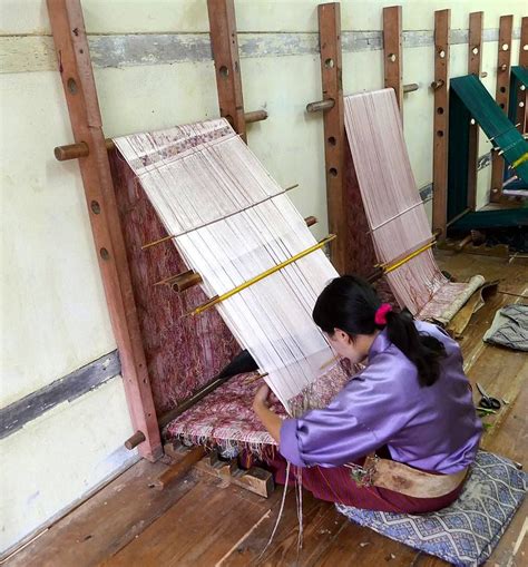 Peggy Osterkamp S Weaving Blog Bhutan Tour Inkle Weaving Backstrap