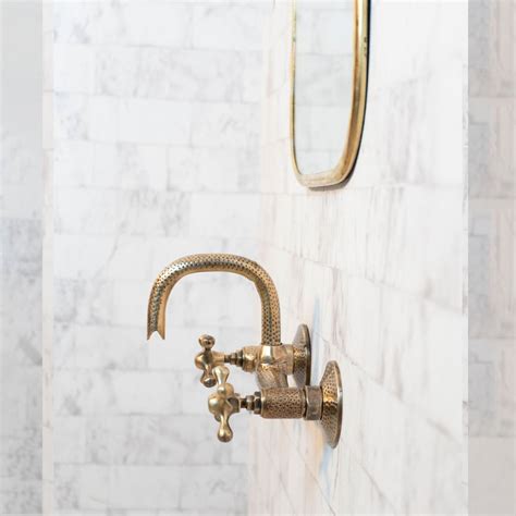 Hammered Wall Mount Oil Rubbed Brass Bath Faucet Brassna