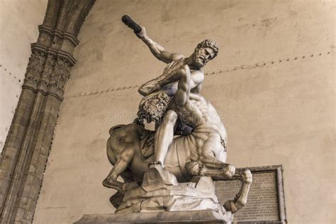 Estatua H Rcules Y Nessus En El Dei Lanzi De La Logia En Florencia