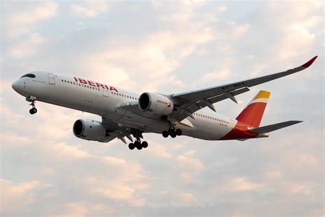 Iberia Airbus A Ec Ngt Juan Carlos Alvarez Flickr