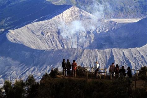 Upacara Yadnya Kasada Wisata Gunung Bromo Tutup Selama 3 Hari