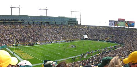 Picture Information: Packers Football Stadium in Green Bay